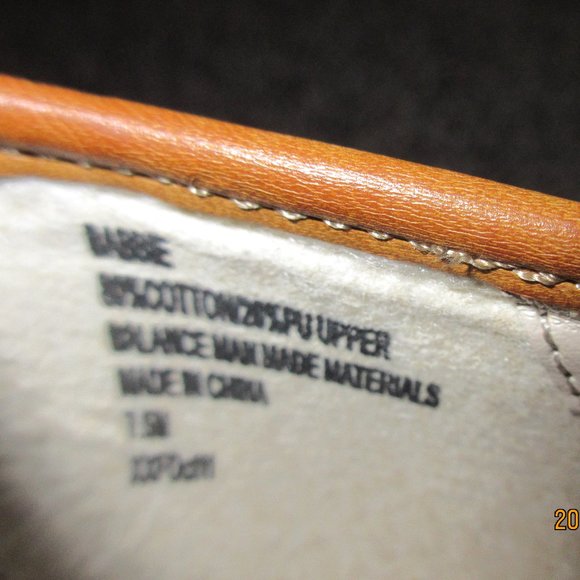 Ladie's/Junior's Heels - Picture 9 of 10